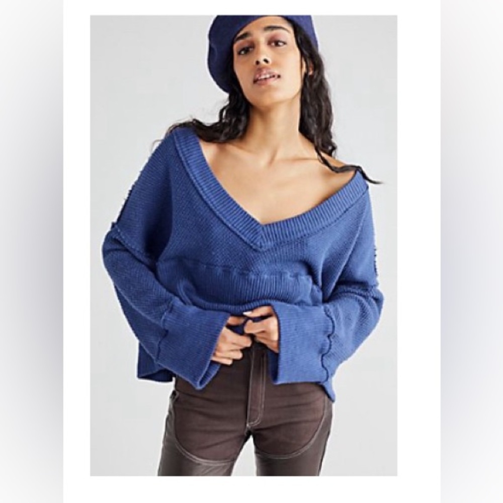 Free People Honey Comb V-Neck Sweater - XS